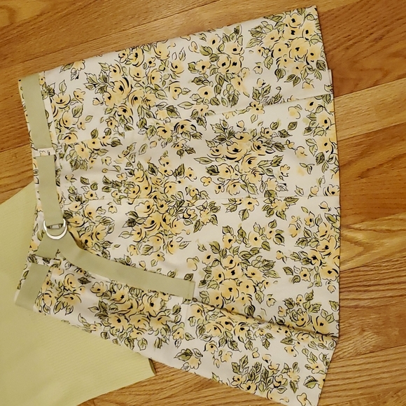Spring/Summer Skirt with matching top - Picture 2 of 13